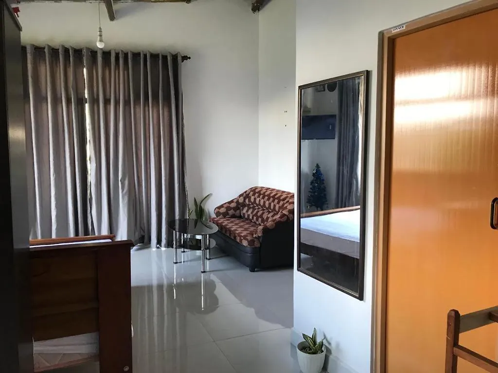 Sky Home Stay Kandy Apartamento